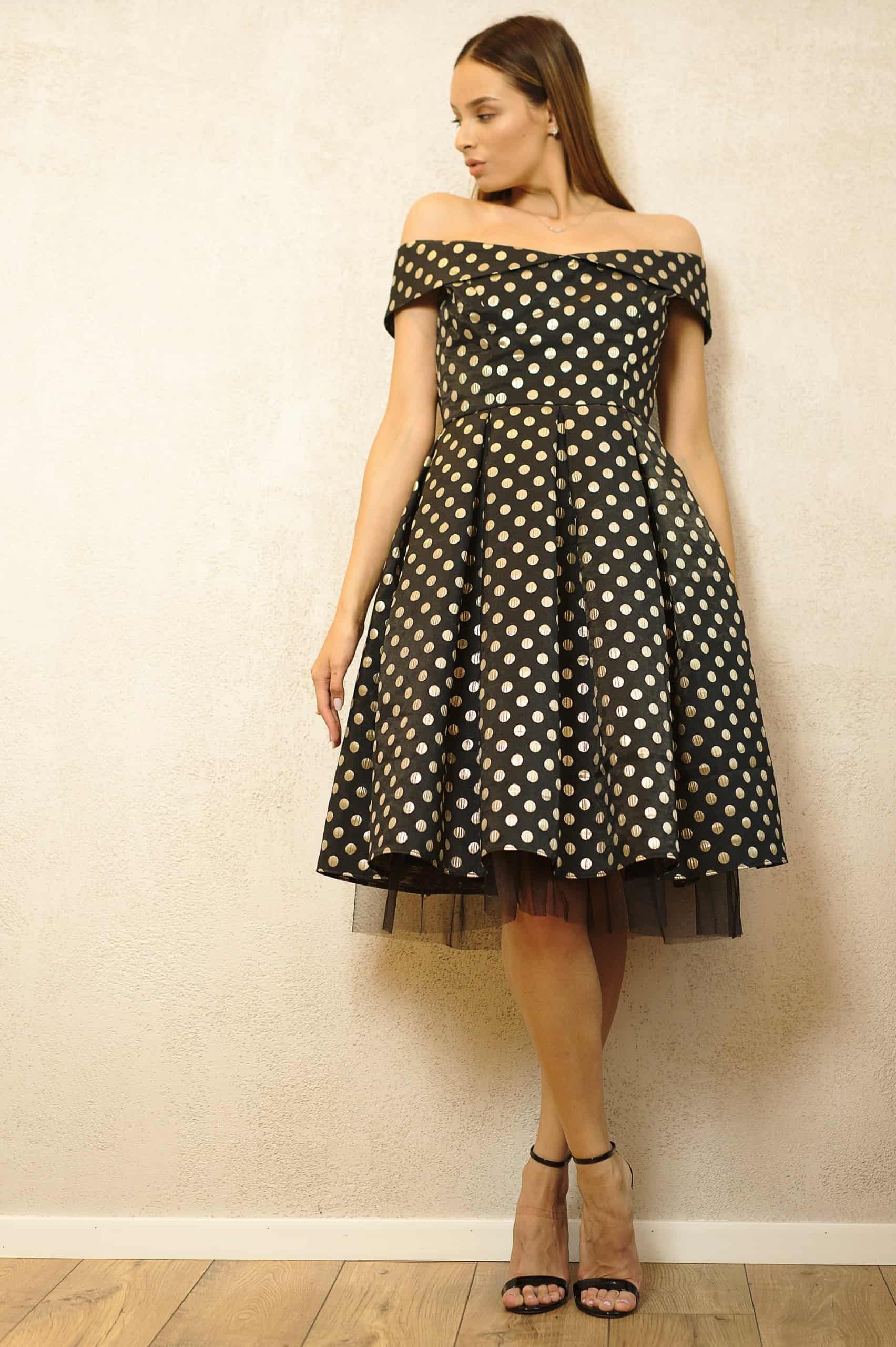 Rochie midi din brocart și tulle