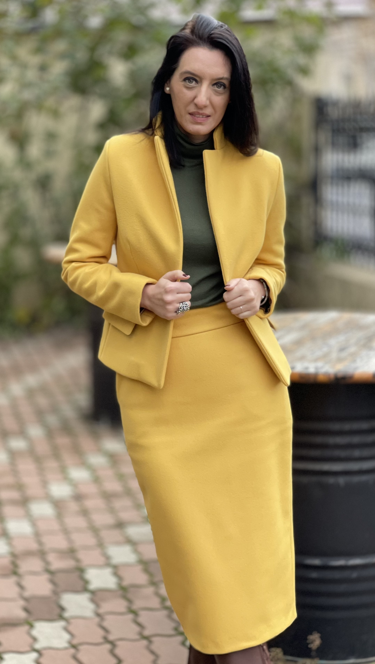 Costum din stofă de lână și cașmir - imagine 2