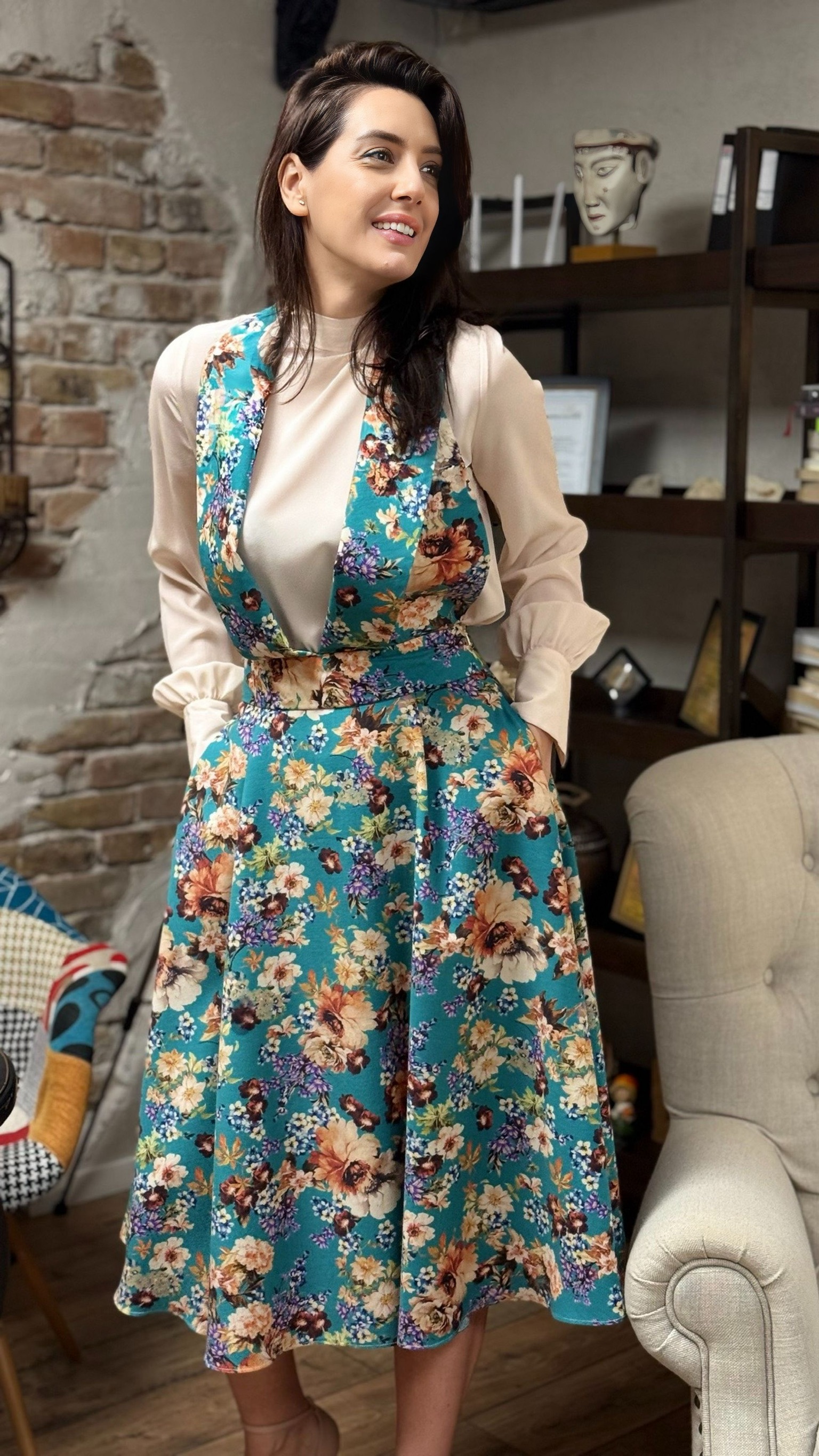Sarafan din voal de lână imprimat floral