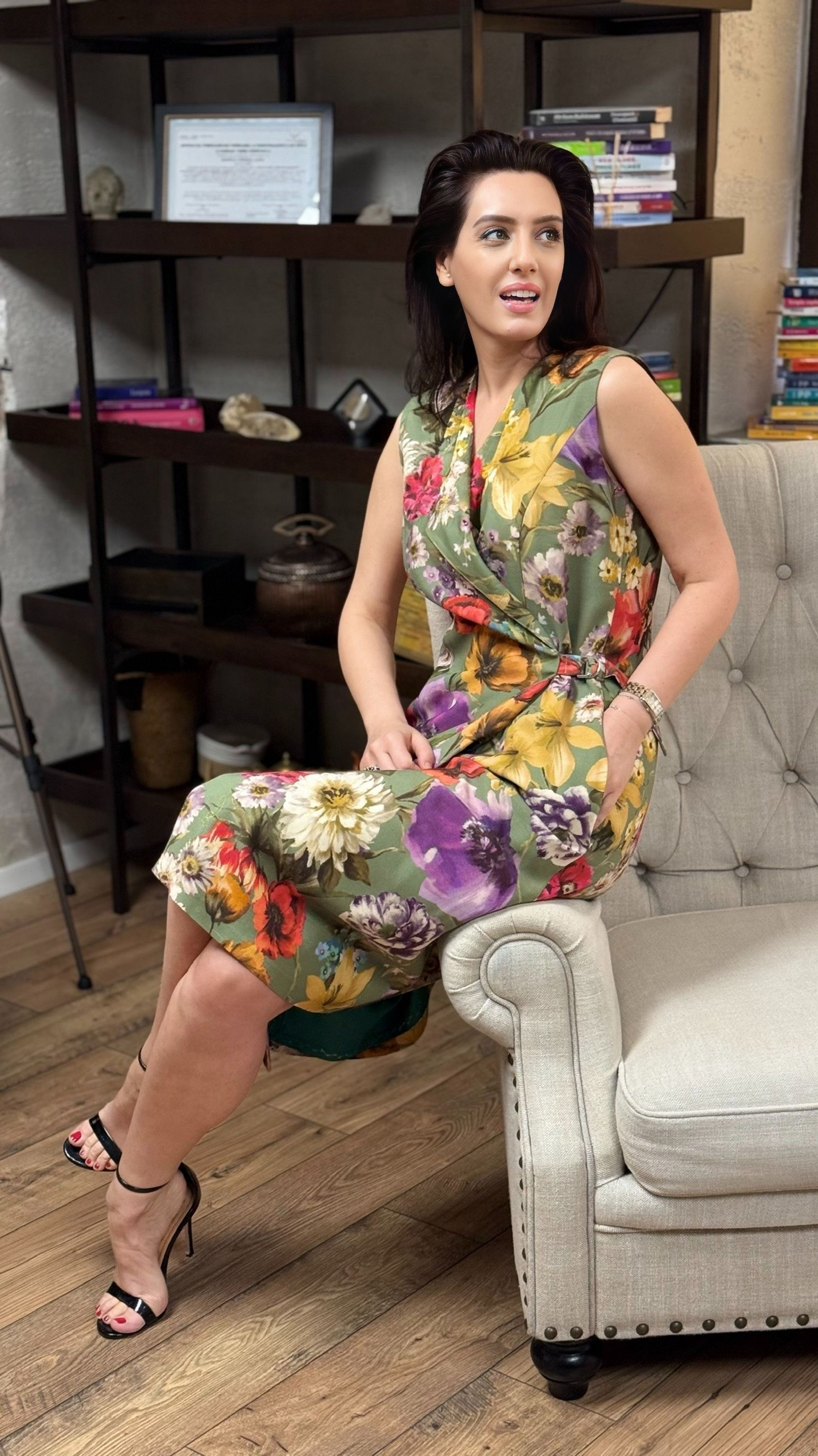Rochie parte peste parte din stofă de lână imprimată - imagine 3
