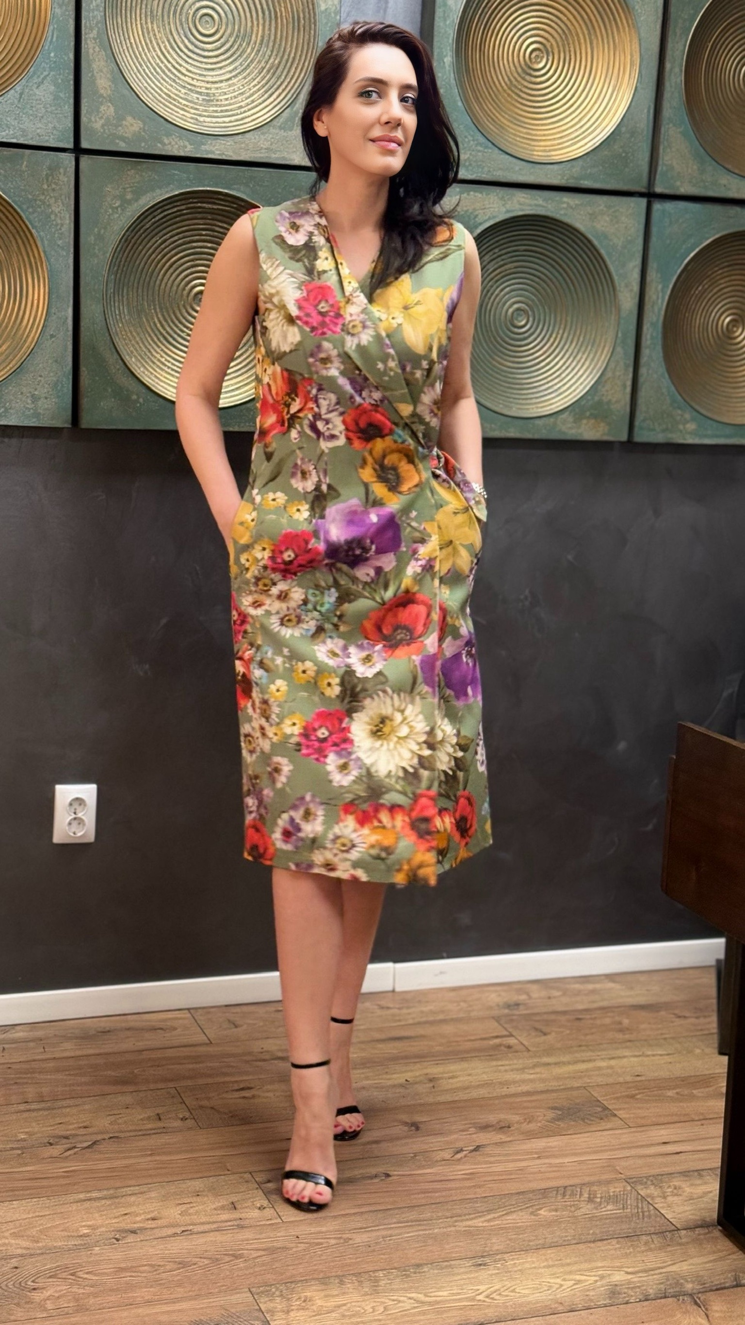 Rochie parte peste parte din stofă de lână imprimată - imagine 7